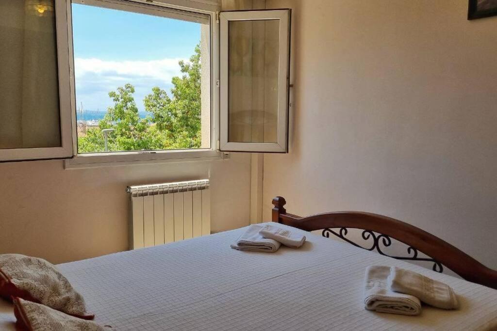 Piso En El Centro Con Vistas Al Mar Y Balcon Leilighet Roses Eksteriør bilde